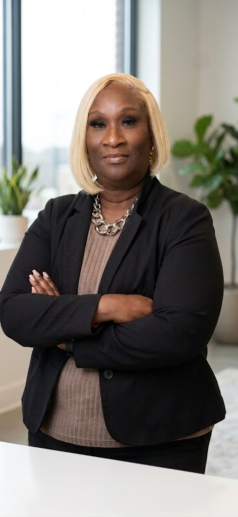 Dr. Shameka Hilliard teaching a live tax class